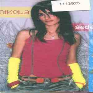 Nikola  - Šedá