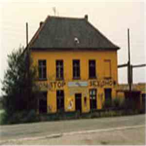 Kapotte Muziek - An Apology Is Necessary