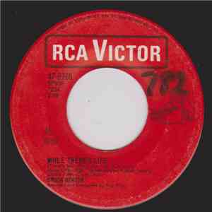 Brook Benton - While There's Life / Only A Girl Like You