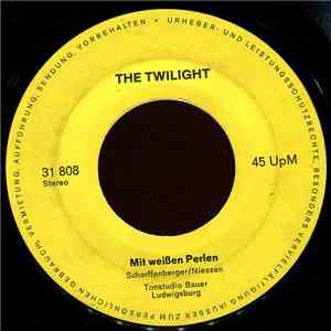 The Twilight - Black Cat / Mit Weißen Perlen