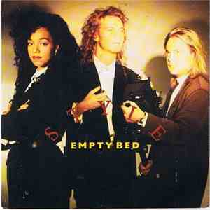 Style  - Empty Bed