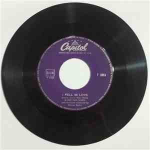 Mamie Van Doren - Something To Dream About / I Fell In Love