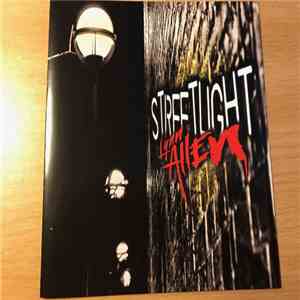 Lynn Allen - Streetlight