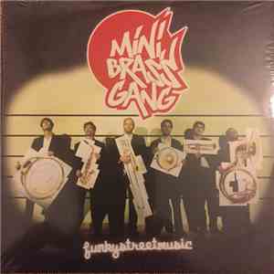 Mini Brass Gang - Funky Street Music