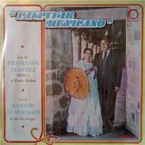Ofelia Y El Padre Rubén Con El Mariachi Guadalajara De Silvestre Vargas - Palpitar Mexicano