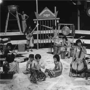 Kelompok Kampungan - Kelompok Kampungan