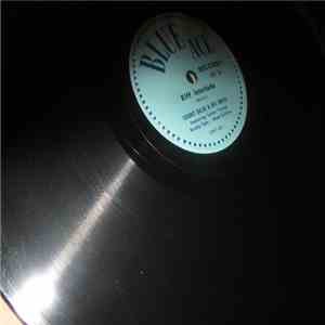 Count Basie, Lester Young, Buck Clayton - Riff Interlude / I Left My Baby