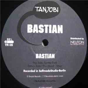 Bastian  - Center Fold