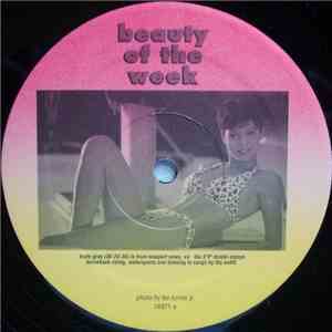 The Outfit  - Beauty Of The Week / 3 Mics, 2 Marks, 1 Jas