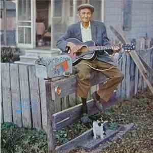 Sam Chatmon - The Mississippi Sheik