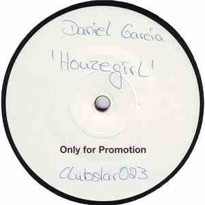Daniel Garcia - Houzegirl