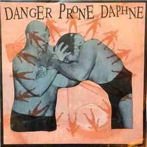 Danger Prone Daphne - Wintergreen/Drunk